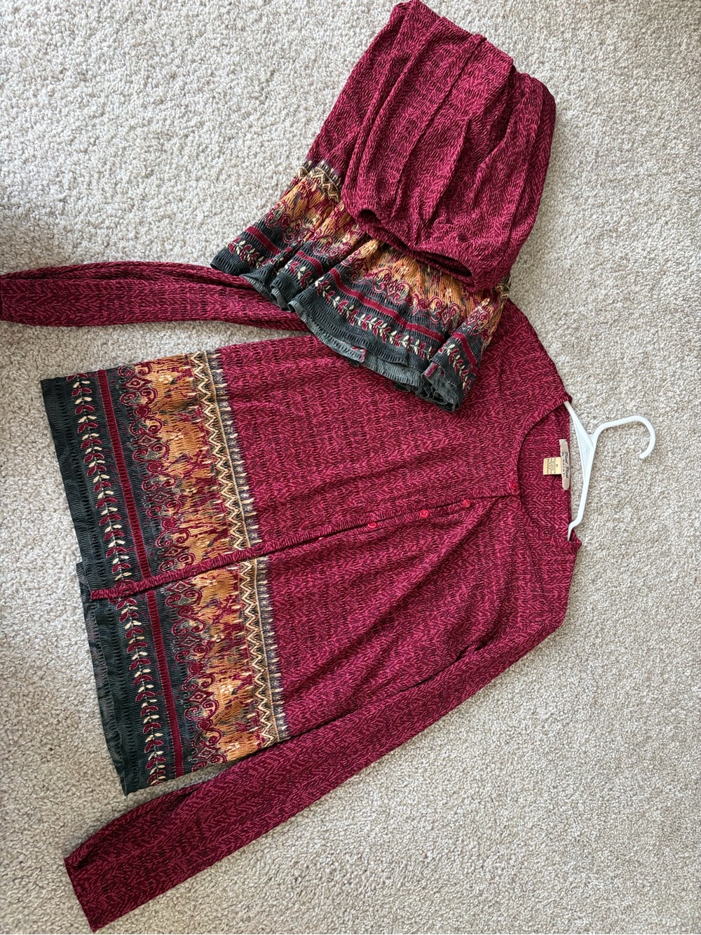 Vintage RAFAEL Textured Pleat Knit Top in Deep Berry